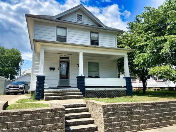 341 Hamilton Avenue, Coshocton, OH 43812