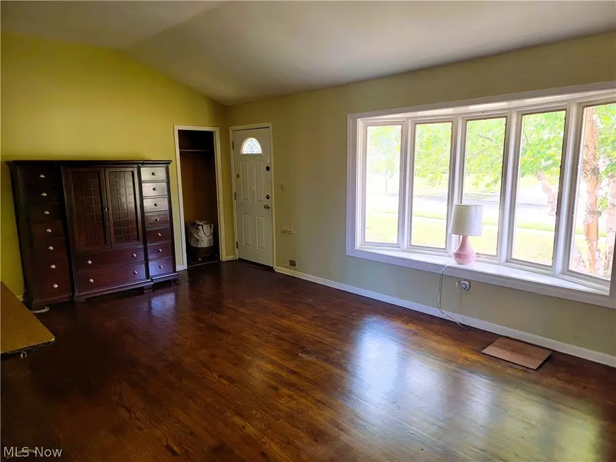 1612 Green Acres Drive, Parma, OH 44134 - #3