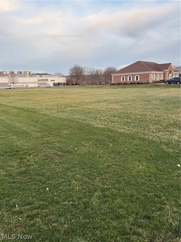 3030 Wooster Avenue, Dover, OH 44622