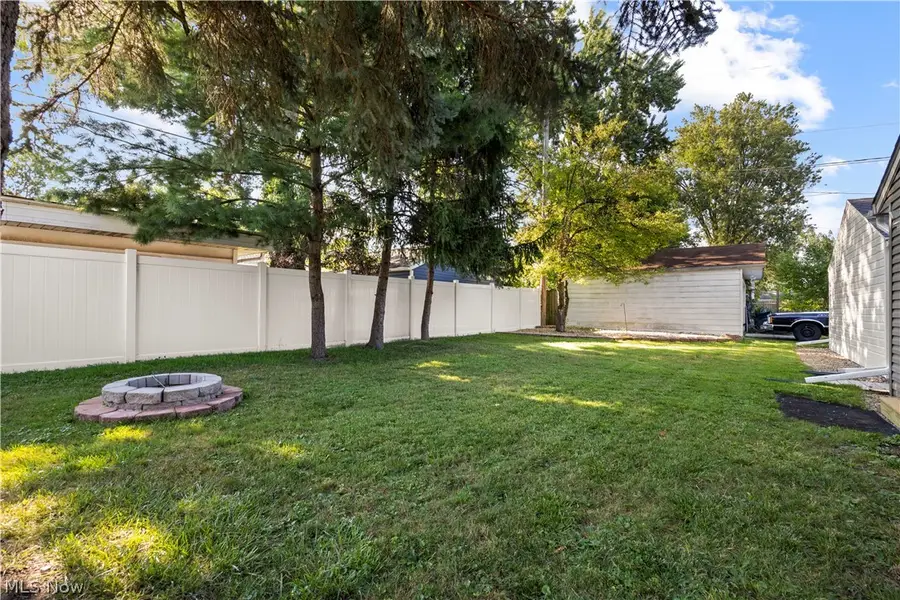 333 Olive Street, Elyria, OH 44035 - #3