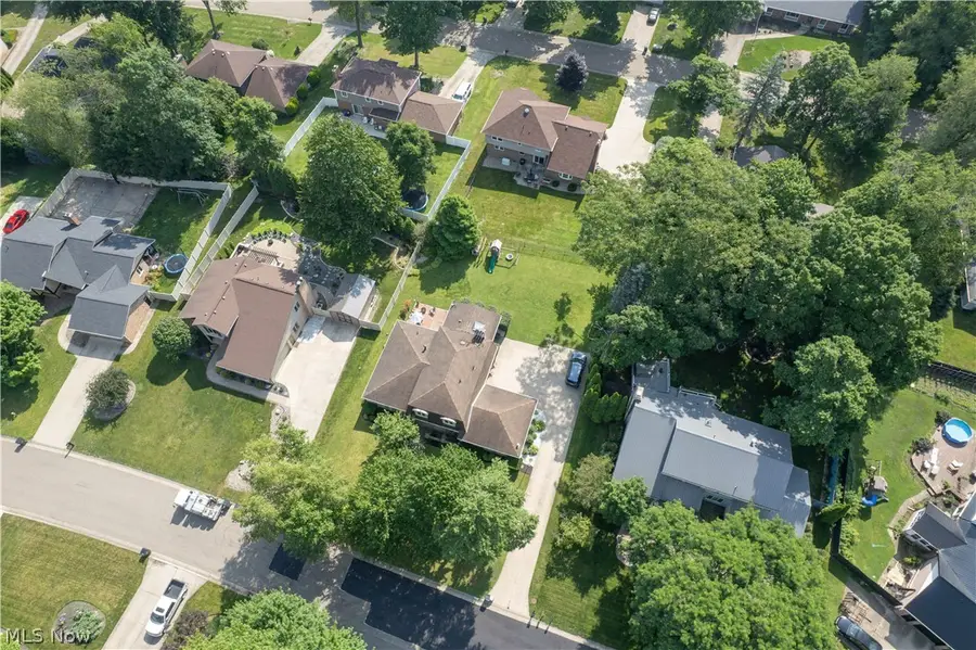 5036 Parkhaven Ne Avenue, Canton, OH 44705 - #2