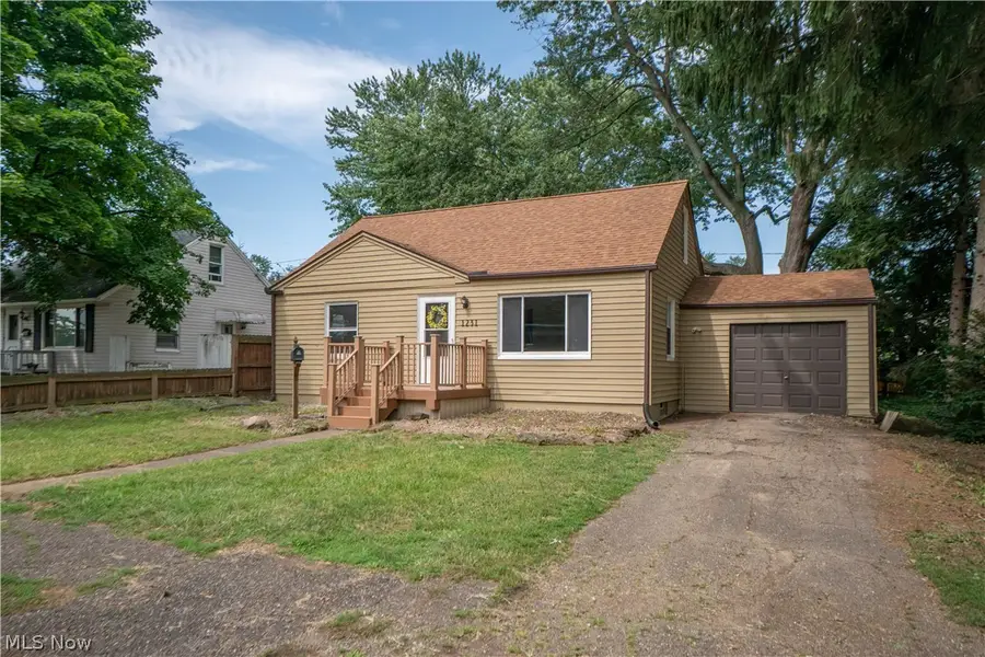 1231 Bordner Sw Avenue, Canton, OH 44710 - #2