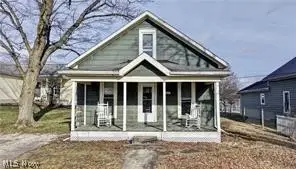807 W Maple Street, Wilmot, OH 44689