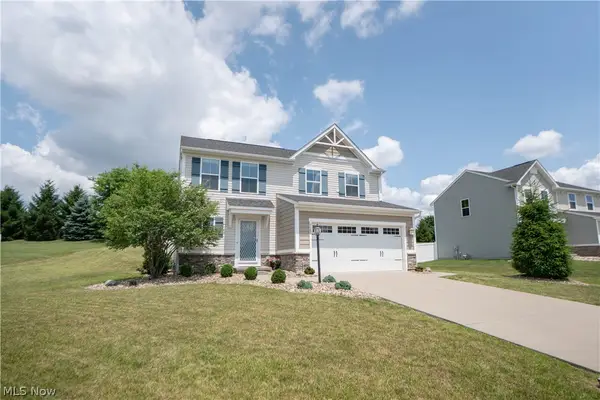 7185 Gauntlet Sw Street, Massillon, OH 44646