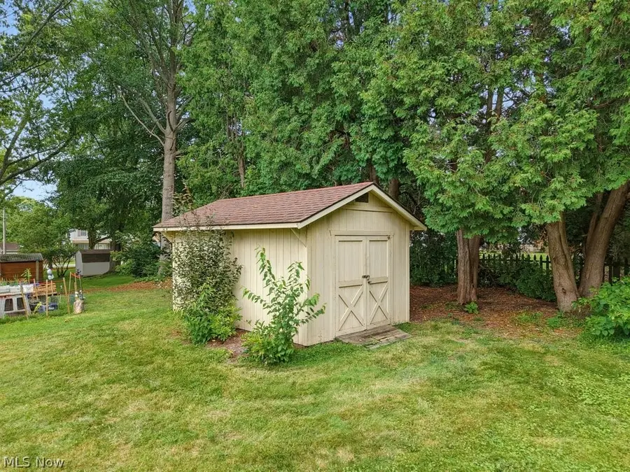 2755 Springfield Lake Drive, Akron, OH 44312 - #3