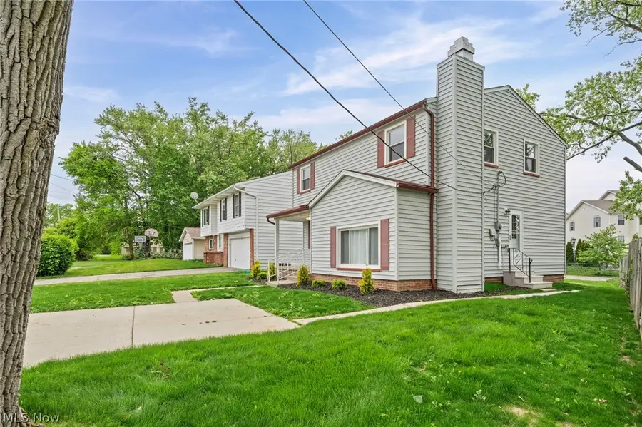 270 Riveredge Parkway, Berea, OH 44017 - #3