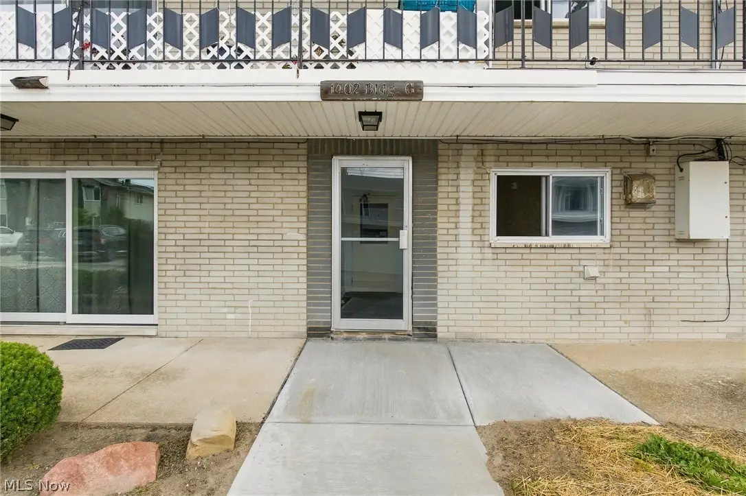 1402 Golden Gate Boulevard #G203, Mayfield Heights, OH 44124 - #1