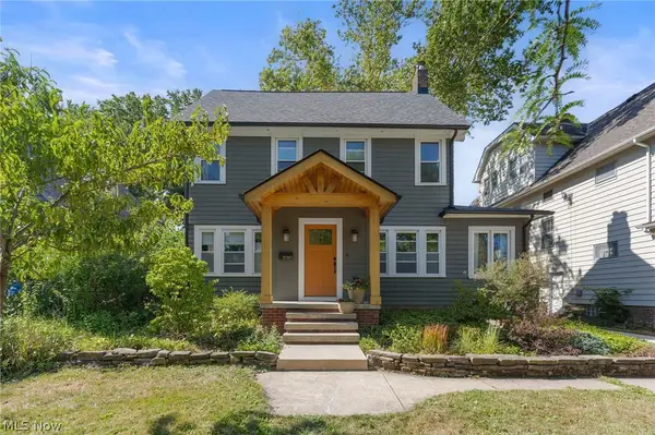 3080 E Overlook Road, Cleveland Heights, OH 44118