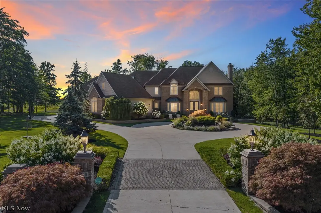 10611 Castle Pines Circle, Concord, OH 44077 - #1
