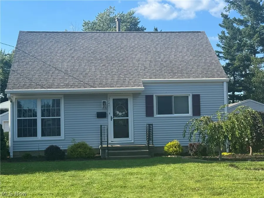 3741 Argonne Street, Mogadore, OH 44260 - #3