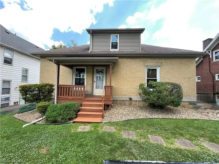 110 Bentley Street, Hubbard, OH 44425 - #2