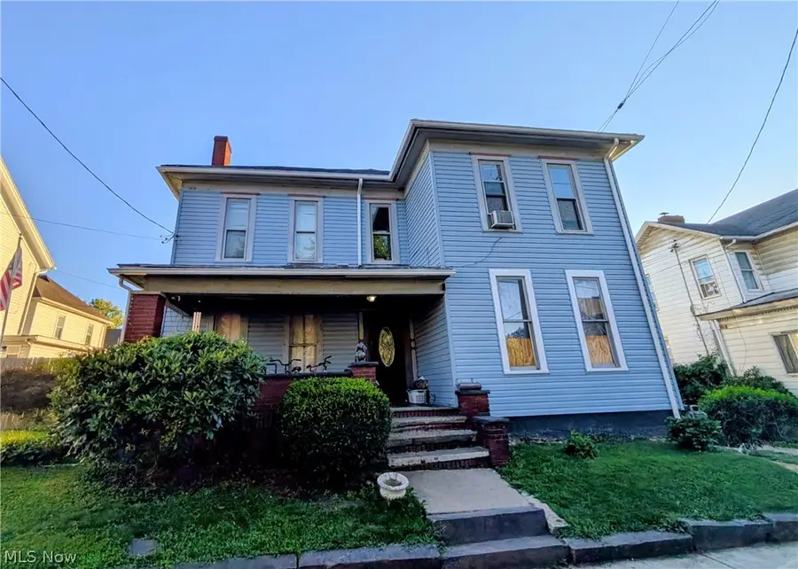 306 10th Street, Wellsville, OH 43968 - #2