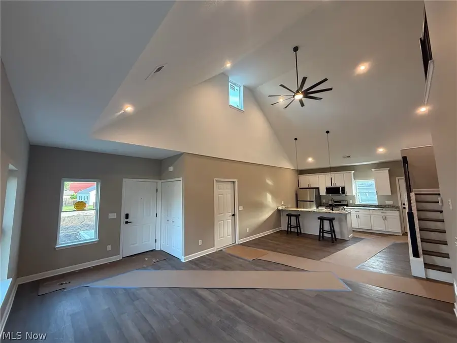 19316 Cherrywood Lane, Warrensville Heights, OH 44128 - #3