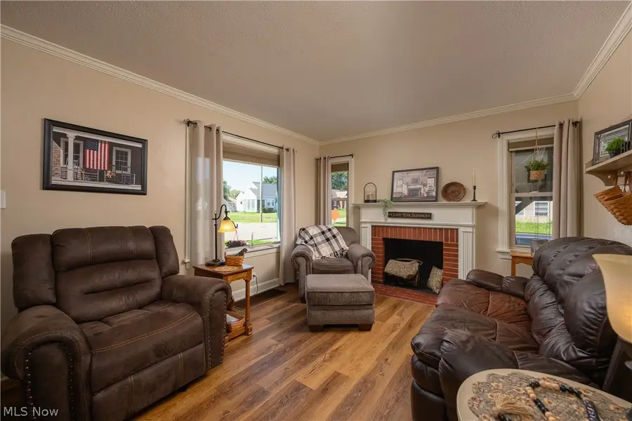 4457 Emma Nw Place, Canton, OH 44708 - #3