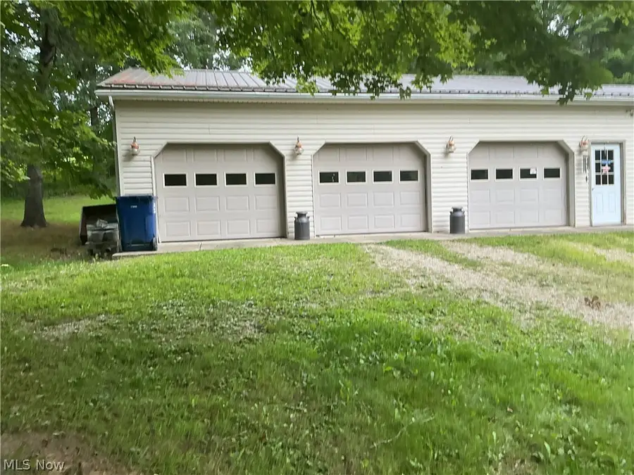 1290 Asbury Chapel Road, Hopewell, OH 43746 - #2