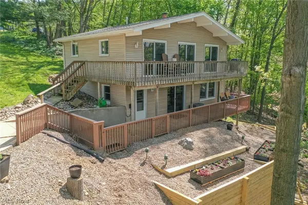 195 Oneida Trail, Malvern, OH 44644