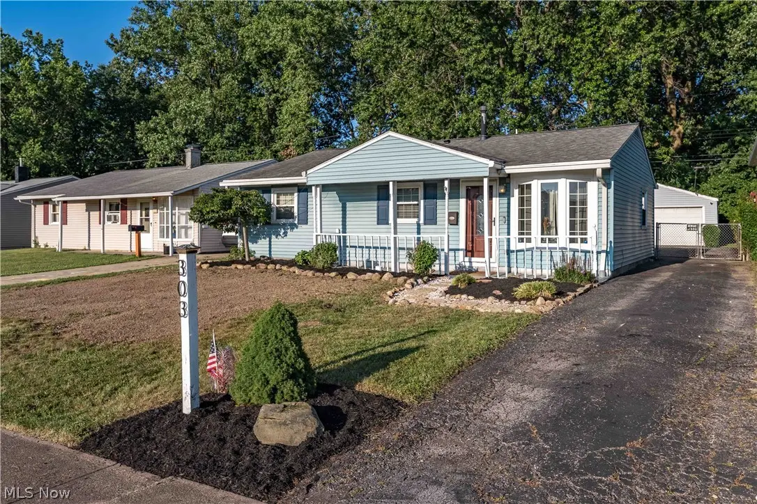 303 Erieview Boulevard, Sheffield Lake, OH 44054 - #1