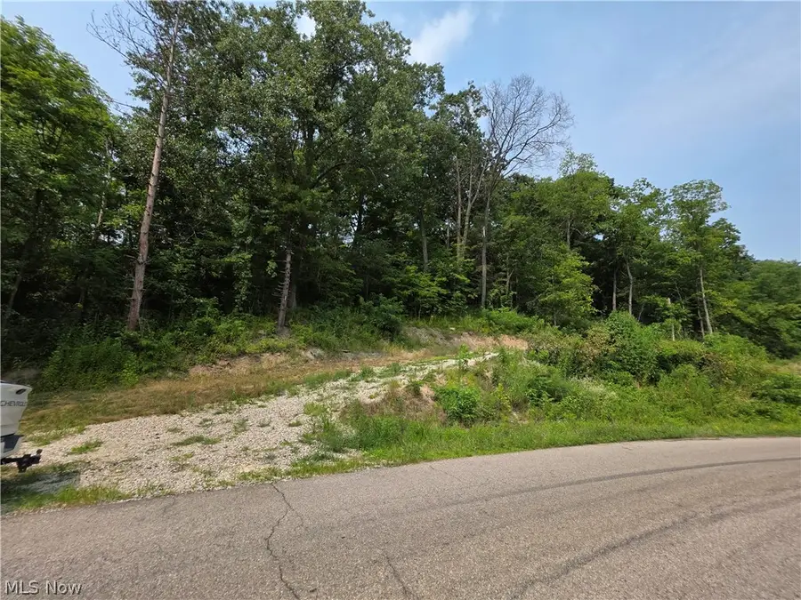 1605 Gilbert Road, Zanesville, OH 43701 - #3