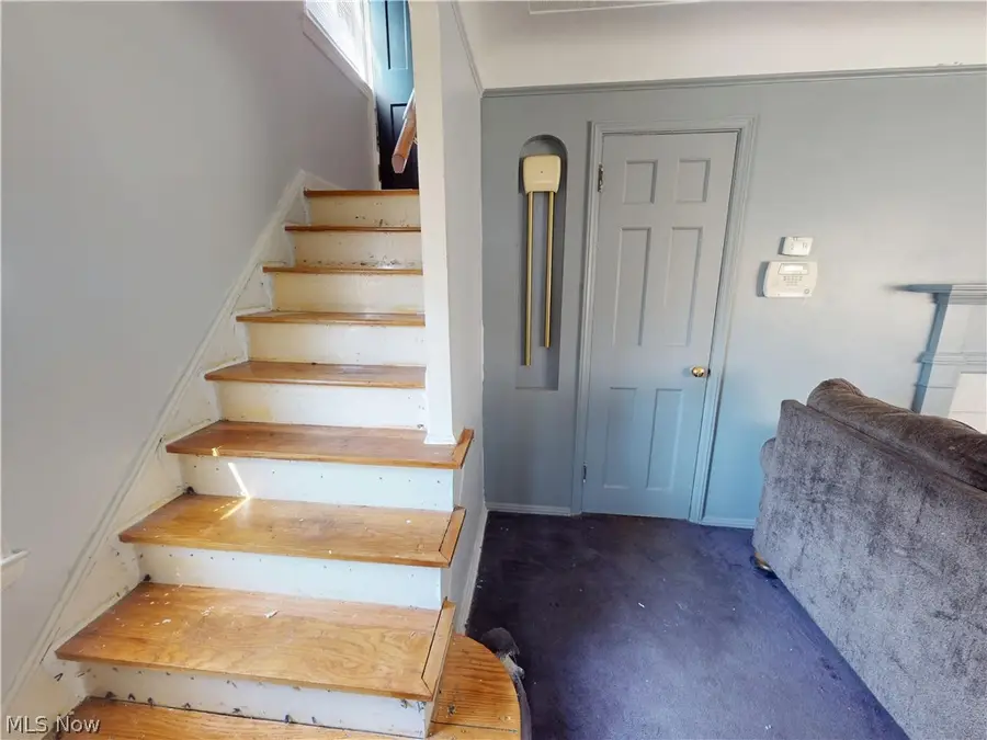 2168 Fenwick Road, University Heights, OH 44118 - #2