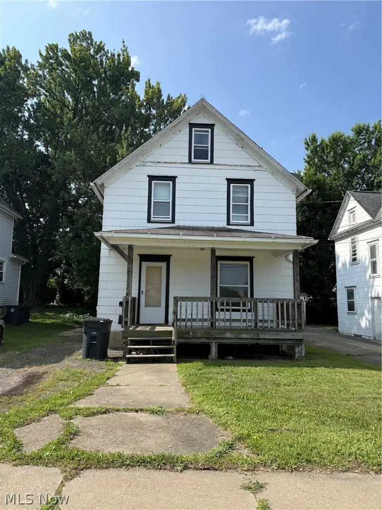 338 E Thornton Street, Akron, OH 44311 - #1