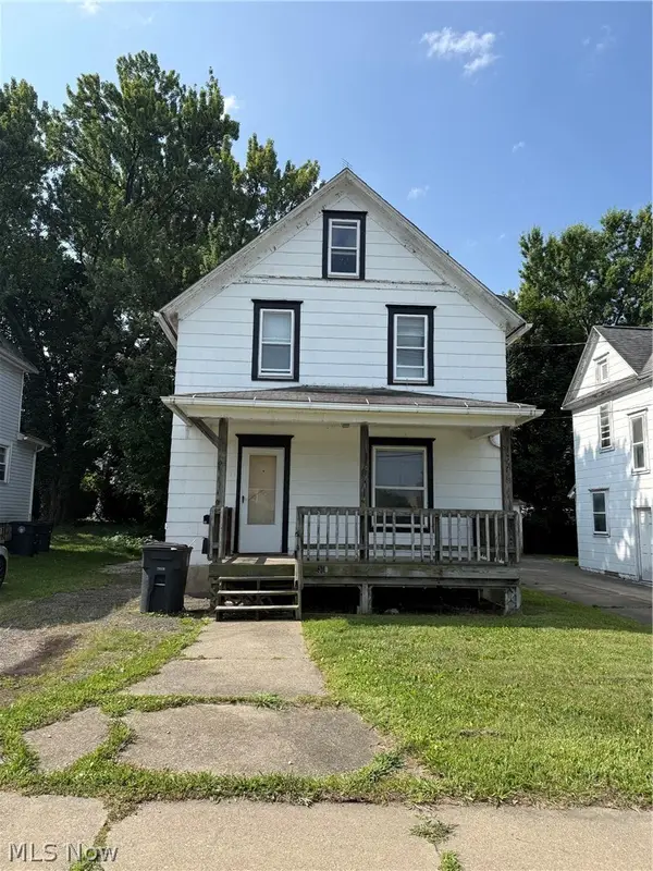 338 E Thornton Street, Akron, OH 44311