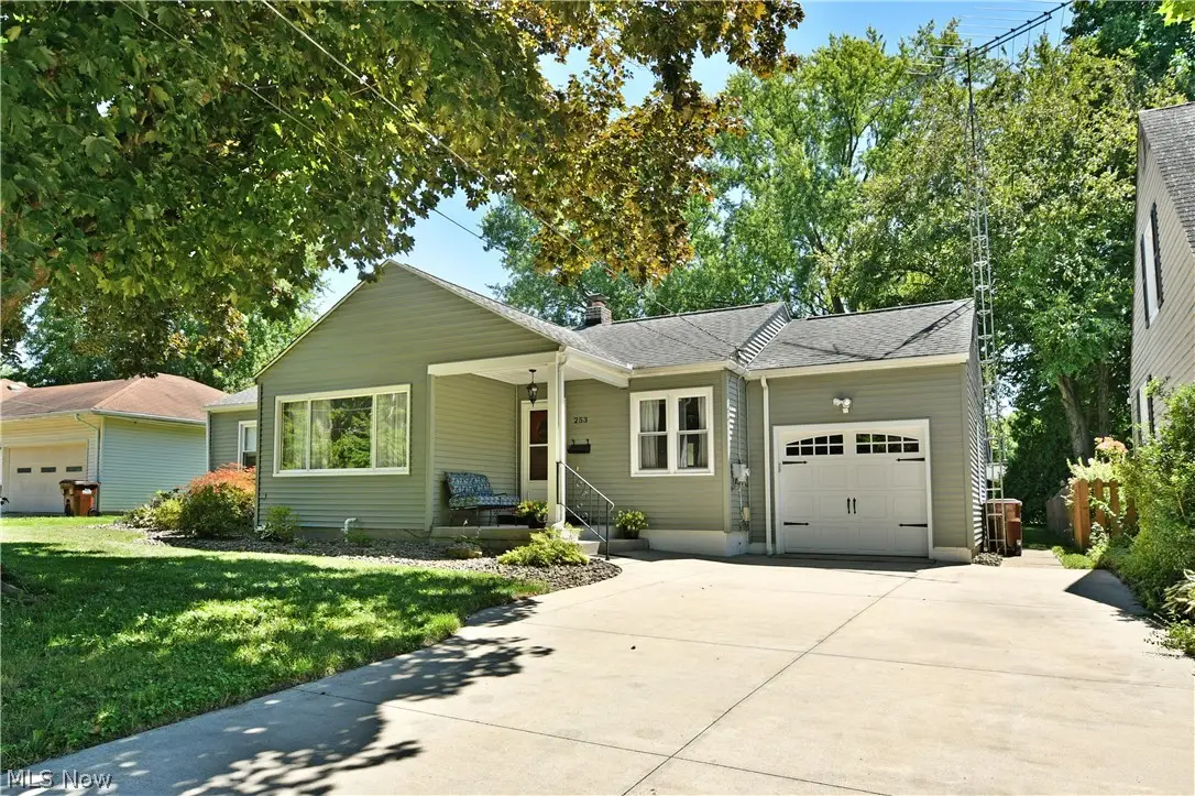 253 Maple Street, Newton Falls, OH 44444 - #1