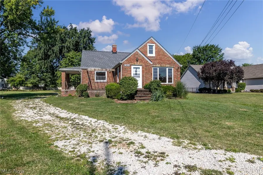 9030 W 130 Street, Strongsville, OH 44136 - #2