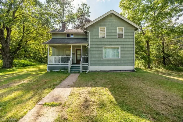 1263 Depot Phalanx Street, Southington, OH 44470