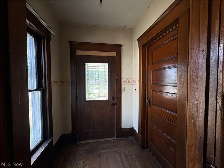 438 N Wooster Avenue, Strasburg, OH 44680 - #3