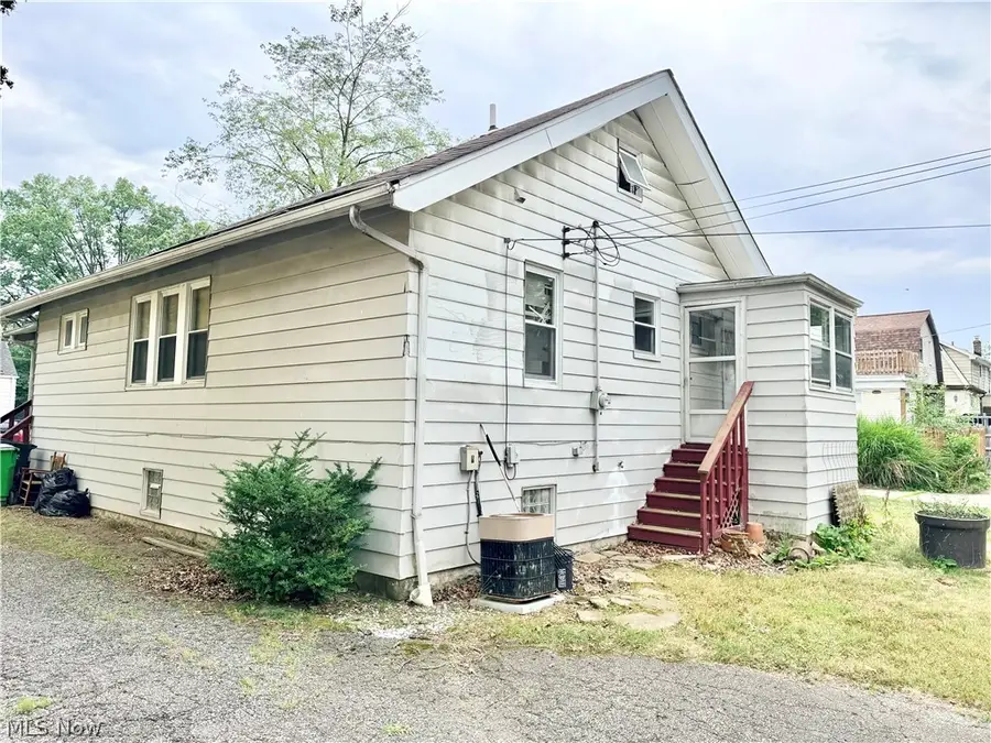 4405 Elmwood Road, South Euclid, OH 44121 - #2