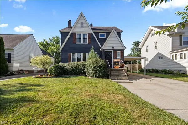 16903 Woodbury Avenue, Cleveland, OH 44135