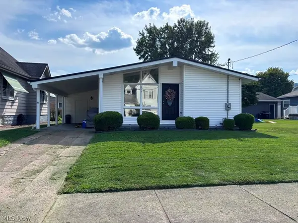 813 Second Avenue, New Cumberland, WV 26047