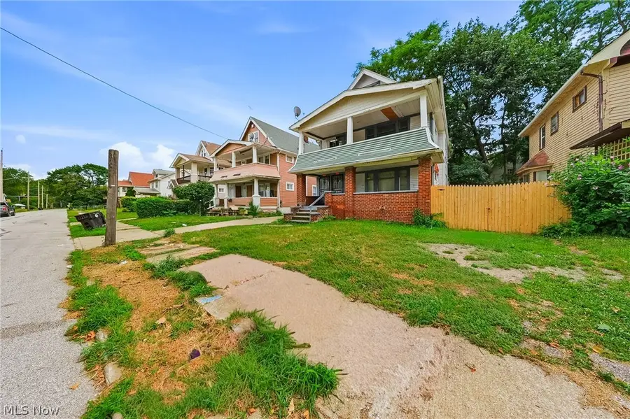 11610 Shadeland Avenue, Cleveland, OH 44108 - #3