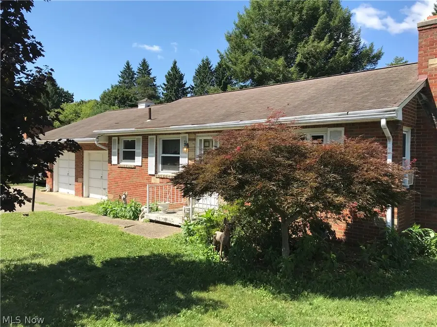 2810 Canton Road, Uniontown, OH 44685 - #2