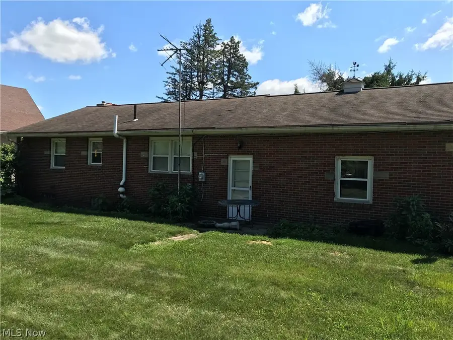 2810 Canton Road, Uniontown, OH 44685 - #3