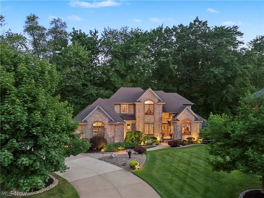 4183 Lochness Nw Circle, Canton, OH 44718 - #1