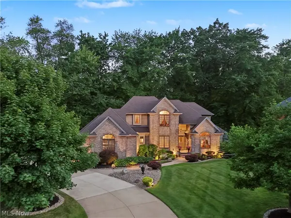 4183 Lochness Nw Circle, Canton, OH 44718