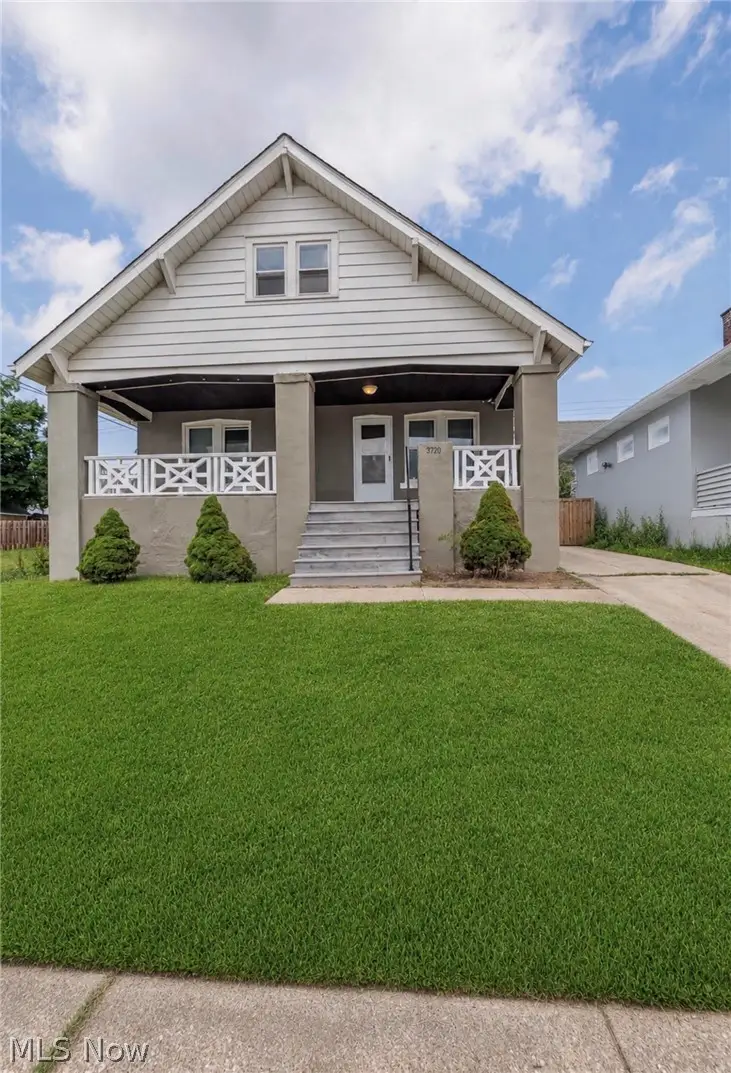 3720 Biddulph Avenue, Cleveland, OH 44109 - #1