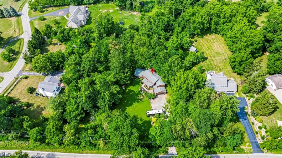 10182 Mulberry Road, Chardon, OH 44024 - #2