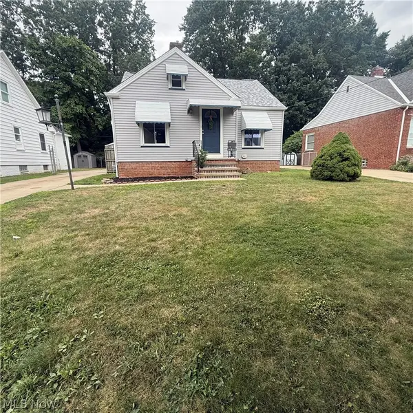 3312 Hearthstone Road, Parma, OH 44134