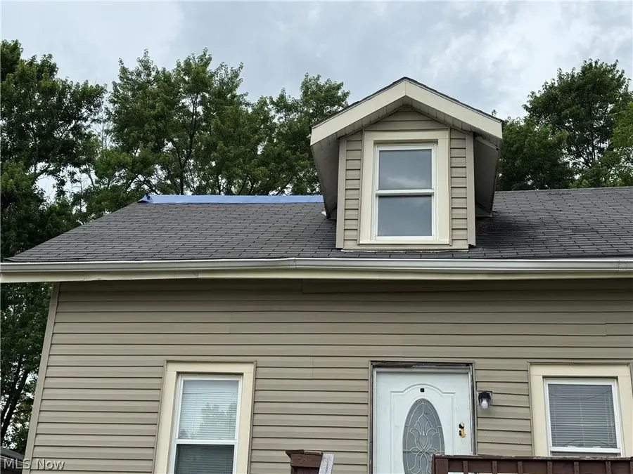 520 Ardella Avenue, Akron, OH 44306 - #3