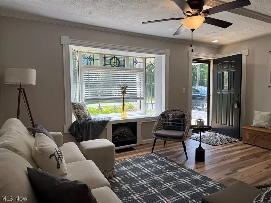 1365 Jewel Bay Road, Cortland, OH 44410 - #2