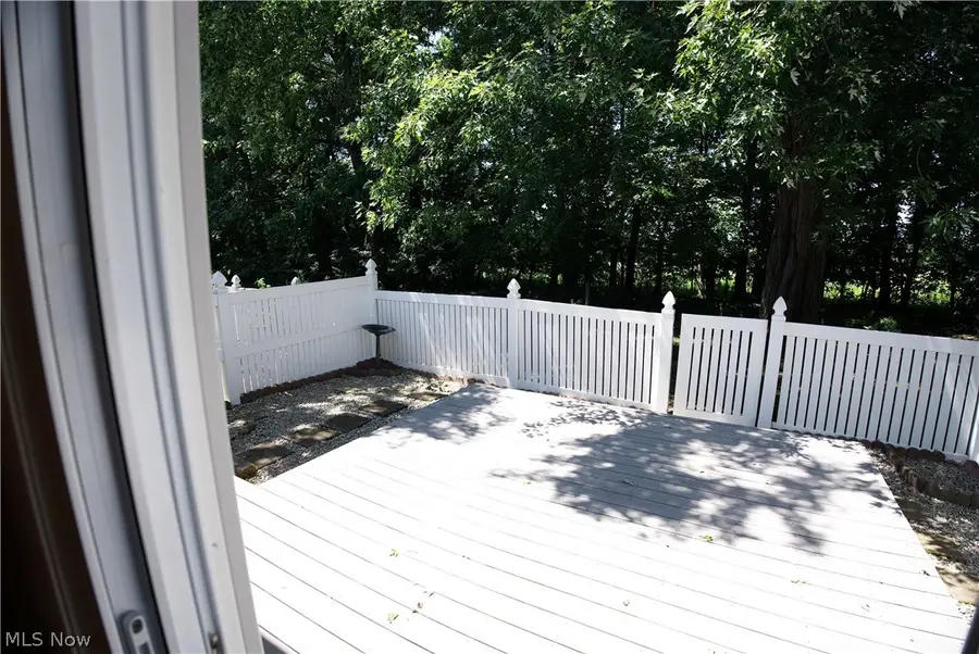 306 Deepwood Drive, Wadsworth, OH 44281 - #3