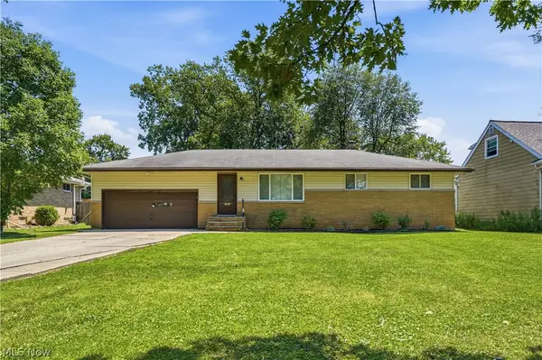 8985 Big Creek Parkway, Strongsville, OH 44149
