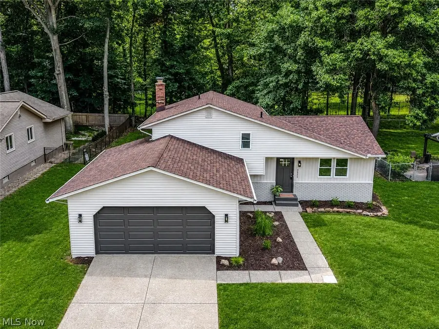 3931 Canterbury Drive, Brunswick, OH 44212 - #2