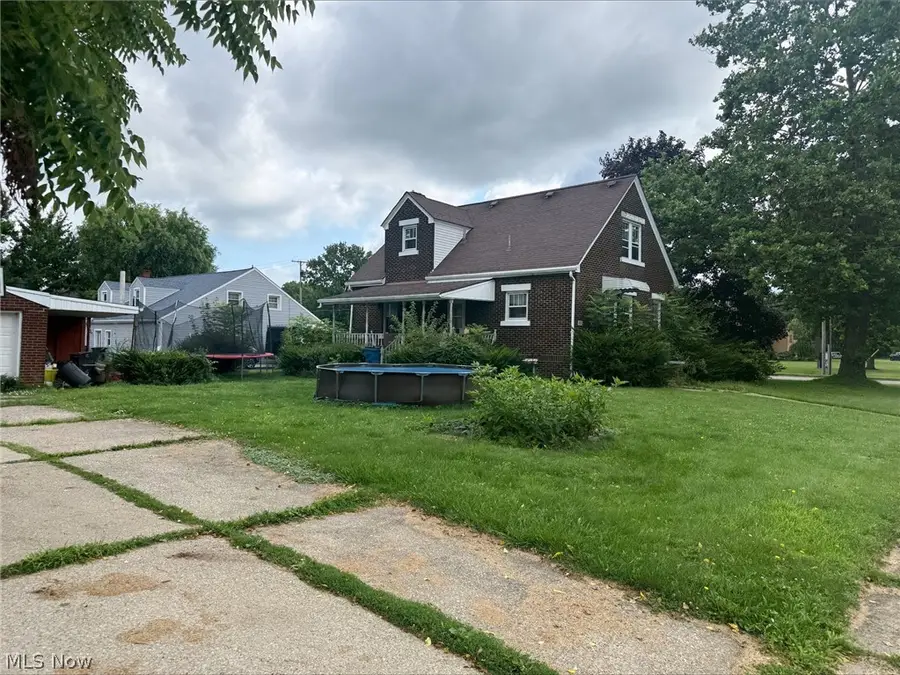 800 Tenney Avenue, Campbell, OH 44405 - #2