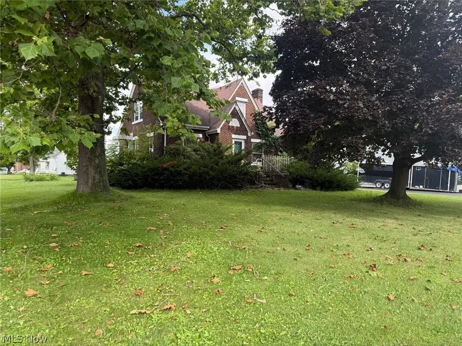800 Tenney Avenue, Campbell, OH 44405 - #3