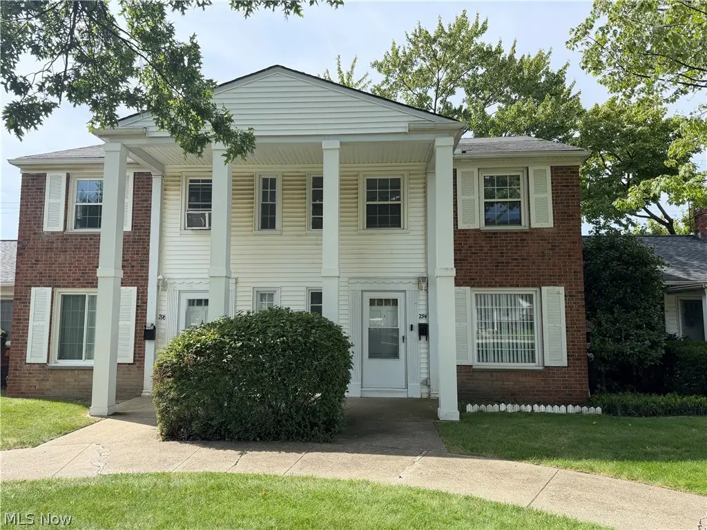 294 E 235th Street, Euclid, OH 44123 - #1