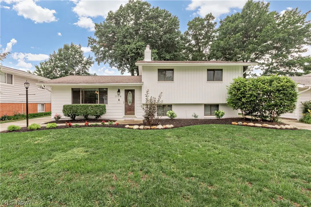 1174 Giesse Drive, Mayfield Heights, OH 44124 - #1