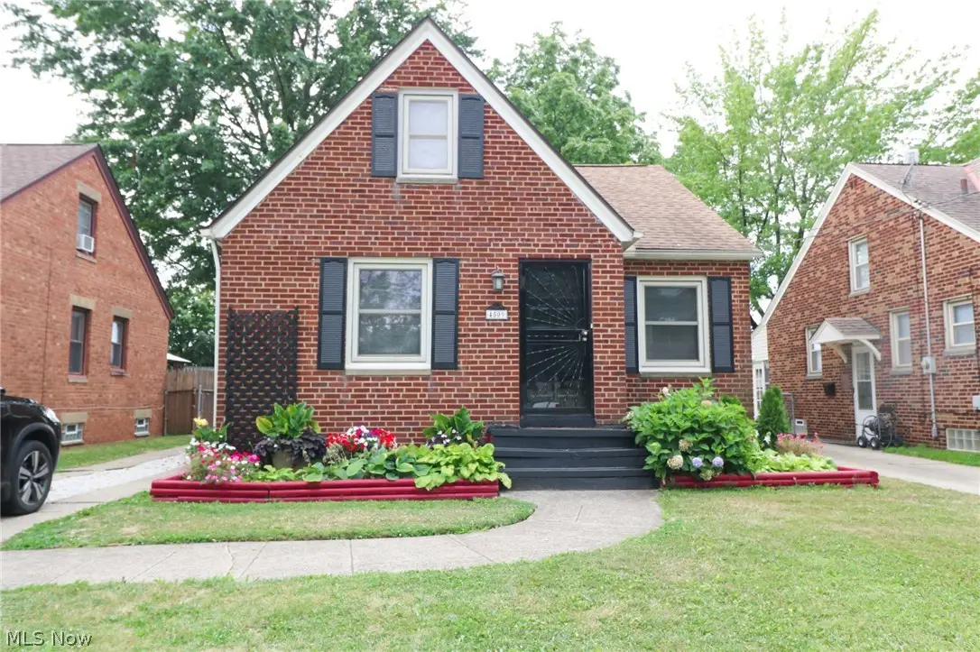4509 Biddulph Avenue, Cleveland, OH 44144 - #1